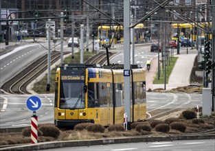 Ruhrbahn tram, on Altendorfer Straße in Essen, North Rhine-Westphalia, Germany, Europe