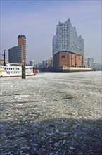 Europe, Germany, Hamburg, Elbe, View from the water to the Elbe Philharmonic Hall in winter with