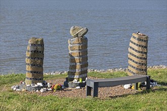 Memorial site for those buried at sea, harbour, Strucklahnungshörn, Nordstrand, North Frisia,