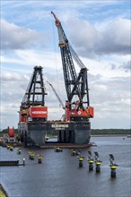 Petroleumhaven, the largest floating crane in the world, Heerema Sleipnir, from Rotterdam,