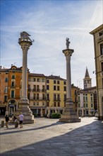 Columns in the Piazza dei Signori, Vicenza, Veneto, Italy, Europe