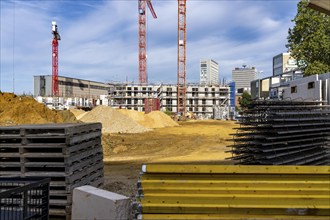 Large construction site, offices and flats between Sachsenstraße and Bert-Brecht-Straße in the