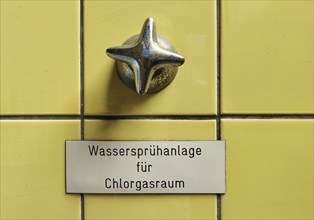 Writing Water spray system for chlorine gas room via water tap, former waterworks, Witten, Ruhr