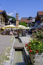 Marktstraße, Mittenwald, Werdenfelser Land, Upper Bavaria, Bavaria, Germany, Europe