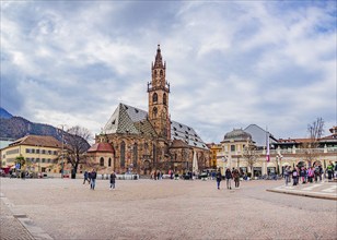 Waltherplatz in Bolzano, South Tyrol, Italy, Europe