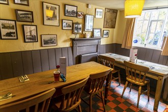 Traditional interior of Kings Head village pub, the Low House, Laxfield, Suffolk, England, UK