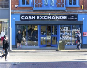 Cash Exchange pawnbrokers shop, Ipswich, Suffolk, England, UK