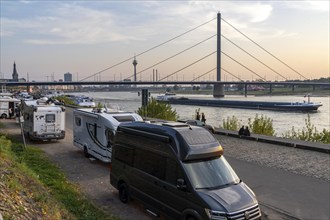 Motorhome parking space on the banks of the Rhine, Düsseldorf am Rhein, motorhome parking space on