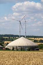 Wind farm near Borchen, East Westphalia-Lippe, farm with biogas plant, North Rhine-Westphalia,