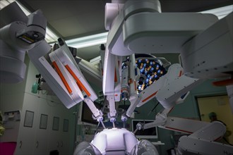 Operating theatre robot HUGO, Dresden, Saxony, Germany, Europe