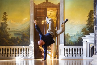 Ballet meets breakdance: 100 beats per minute into the stollen season Dresden stollen bakers make