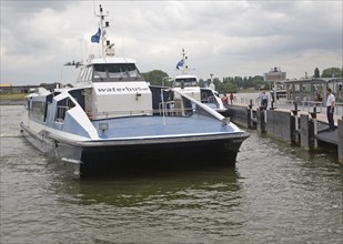 The Waterbus is a public transportation system on the River Maas linking Rotterdam to Dordrecht and