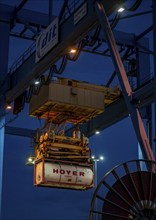 Container loading in Duisburg harbour, Logport, DIT, Duisburg Intermodal Terminal,