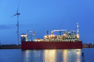 EemsEnergyTerminal, floating LNG terminal in the seaport of Eemshaven, tankers bring liquefied