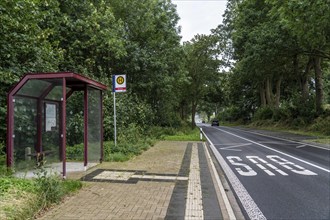 Bus shelter, bus stop Schalloh, in the countryside, Sauerland, near Soest-Bergede, country road