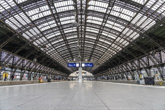 3-day strike by the railway union GDL, only very few local and long-distance trains run, empty