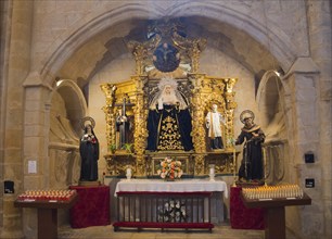 Altar with holy statues, candles and flowers, Cathedral, Concathedral, Iglesia de Santa Maria, Old