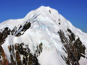 New Zealand, Mountain, Summit, Snow, The summit of Mt Tasman, Abel Tasman Nationap Park, Abel