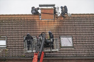 2nd day of the eviction of the Lützerath hamlet, occupied buildings of the former farm, by climate