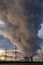 Neurath lignite-fired power plant, near Grevenbroich, power plant units F and G, A-E, thick water