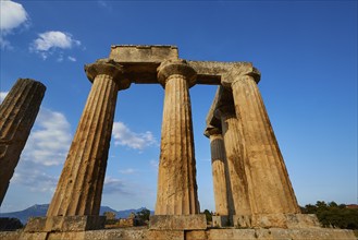 Archaic Temple of Apollo, Doric Columns, The ancient heritage of Greece in the form of glorious