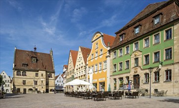 Old town hall, baroque town houses with Gasthof Zur Goldenen Gans, market square, old town centre,