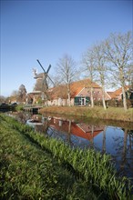 Großefehn Canal, Windmill, Ostgroßefehn, East Frisia, Germany, Europe