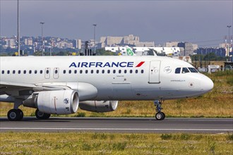 An Air France Airbus A320 aircraft with the registration number F-HBNL at Paris Orly Airport,