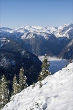 Snow-covered mountain landscape with mountain panorama on the Jenner, view of the Steinernes Meer,