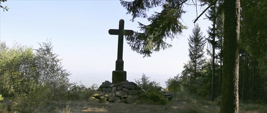 The weather cross above Gleisweiler in the southern wine route