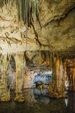 Huge stalactites and underground lake, stalactite cave, Grotta di Nettuno, Neptune Grotto, Capo