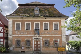 Former Schwarzenberger Amtshaus, baroque around 1752, today empty inn Zur Goldenen Krone,