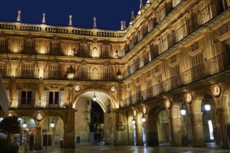 Salamanca Plaza Mayor in Spain along via de la Plata way to Santiago