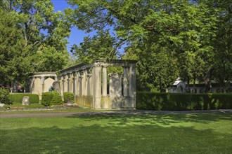 Cemetery Unter den Linden, burial ground, graves, historicism, trees, Reutlingen,