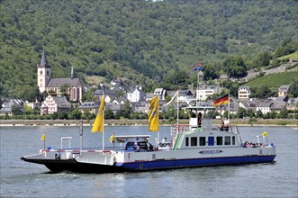 Car ferry between Niederheimbach, Rhineland-Palatinate and Lorch, UNESCO World Heritage Cultural