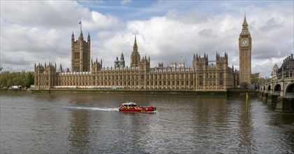 Big Ben and Houses of Parliament, London, UK