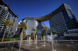 Fountain in front of Hotel NH Collection The Palm Jumeirah, Dubai, United Arab Emirates, VAR, Asia