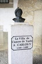 Memorial sculpture bust Holy Roman Emperor Carlos V, Cuacos de Yuste, La Vera, Extremadura, Spain,