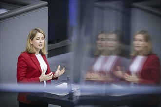 Verena Hubertz, SPD, Member of the Bundestag, speaks in the German Bundestag. Berlin, 01.02.2024