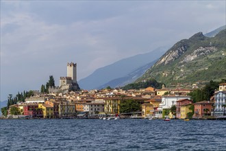 View of the town, Lake Garda, Malcesine, Province of Verona, Veneto, Italy, Europe