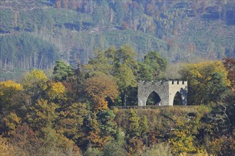 View of memorial with autumn atmosphere, spa garden, Bad Laasphe, Rothaargebirge, North