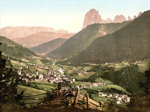 Val Gardena, village of Ortisei with Sella and Langkofl, Tyrol, formerly Austro-Hungary, today