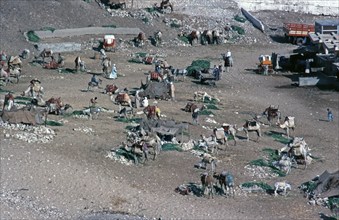 Caravanserai at Mena House Hotel, Giza, Cairo, Egypt, September 1989, vintage, retro, old,