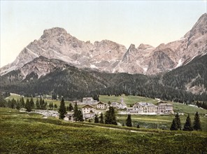 San Martino do Castrozza, San Martino am Sismunthbach, village in the Primiero Valley west of the