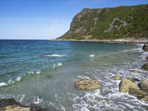 Atlantic coast near Flø, Møre og Romsdal, Norway, Europe