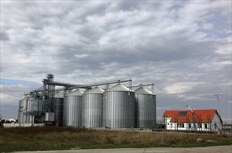 Romania, Kreisch area, agriculture, agricultural storage, grain silos, silo storage, Europe