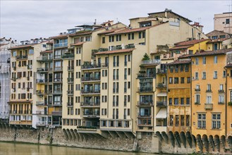 House facades, old town, Ponte Vecchio, architecture, historical, history, culture, city trip,