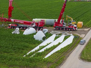 Repowering, dismantled Enercon E-58 wind turbine in a wind farm near Issum, 9 older wind turbines