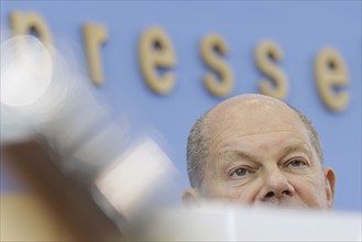 Olaf Scholz (SPD), Federal Chancellor, on his way to the Federal Press Conference, bpk, Federal