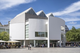 The town hall, museum of local history, tourist information and catering on Münsterplatz, Ulm,